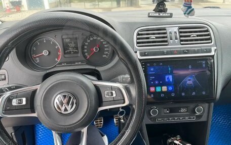 Volkswagen Polo VI (EU Market), 2018 год, 1 200 000 рублей, 8 фотография