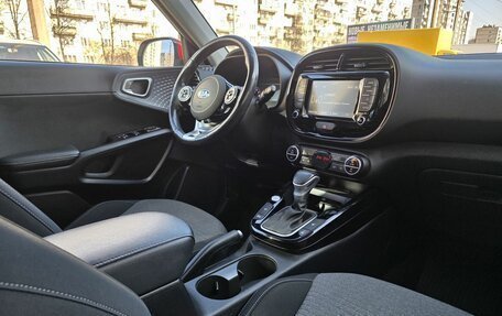 KIA Soul III, 2019 год, 1 975 000 рублей, 10 фотография