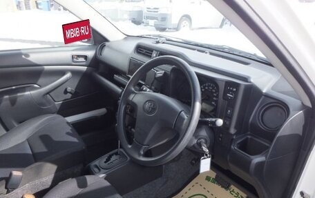 Toyota Succeed I рестайлинг, 2019 год, 1 150 000 рублей, 11 фотография