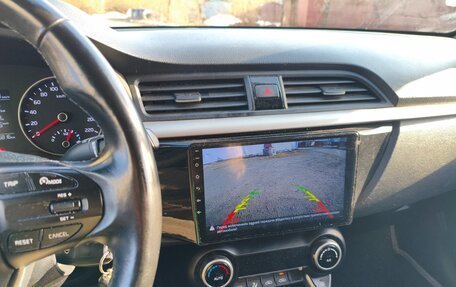 KIA Rio IV, 2018 год, 1 375 000 рублей, 3 фотография