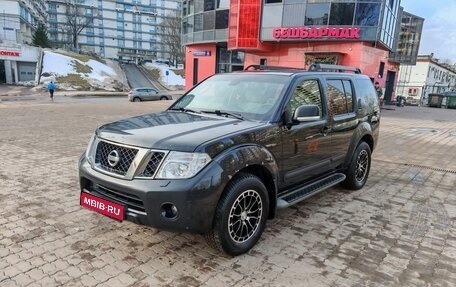 Nissan Pathfinder, 2011 год, 1 750 000 рублей, 1 фотография