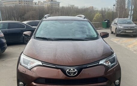 Toyota RAV4, 2017 год, 2 100 000 рублей, 1 фотография