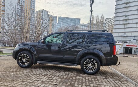 Nissan Pathfinder, 2011 год, 1 750 000 рублей, 4 фотография