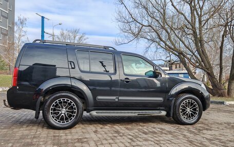 Nissan Pathfinder, 2011 год, 1 750 000 рублей, 3 фотография