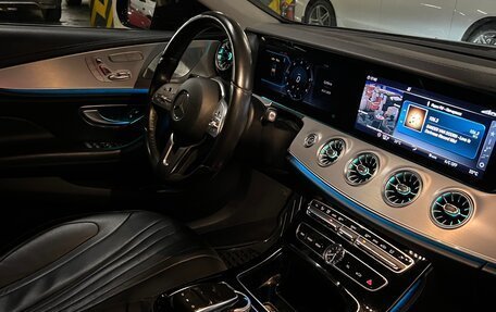 Mercedes-Benz CLS, 2018 год, 4 500 000 рублей, 4 фотография