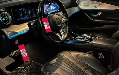 Mercedes-Benz CLS, 2018 год, 4 500 000 рублей, 5 фотография