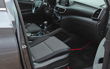 Hyundai Tucson III, 2018 год, 2 420 000 рублей, 16 фотография