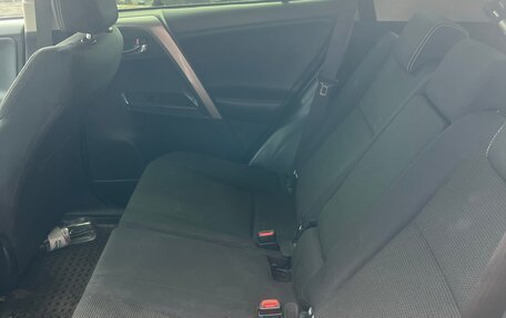 Toyota RAV4, 2017 год, 2 100 000 рублей, 9 фотография