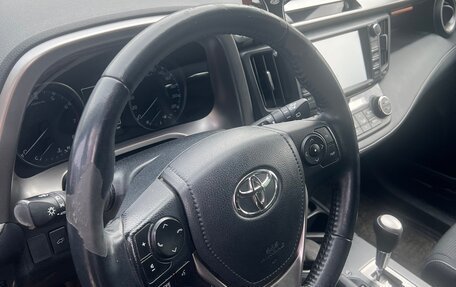 Toyota RAV4, 2017 год, 2 100 000 рублей, 8 фотография