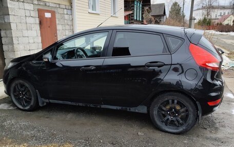 Ford Fiesta, 2011 год, 730 000 рублей, 3 фотография