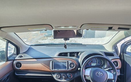 Toyota Vitz, 2011 год, 680 000 рублей, 13 фотография