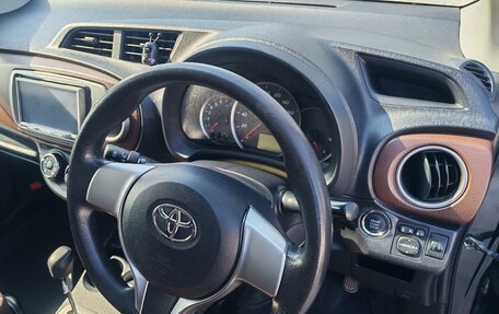 Toyota Vitz, 2011 год, 680 000 рублей, 8 фотография