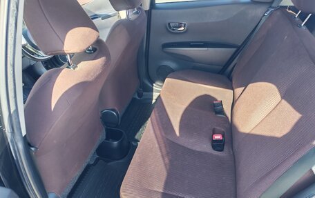 Toyota Vitz, 2011 год, 680 000 рублей, 17 фотография