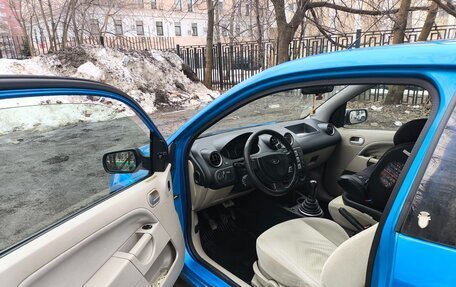 Ford Fiesta, 2004 год, 230 000 рублей, 5 фотография