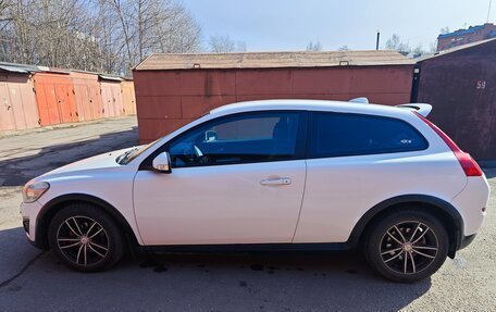 Volvo C30 I рестайлинг, 2011 год, 690 000 рублей, 10 фотография