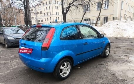 Ford Fiesta, 2004 год, 230 000 рублей, 4 фотография