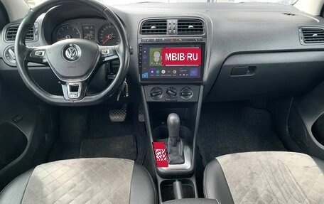 Volkswagen Polo VI (EU Market), 2017 год, 1 190 000 рублей, 10 фотография