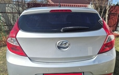 Hyundai Solaris II рестайлинг, 2015 год, 950 000 рублей, 1 фотография