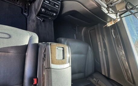 BMW 7 серия, 2010 год, 1 000 000 рублей, 9 фотография