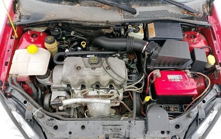 Ford Focus IV, 2003 год, 250 000 рублей, 20 фотография