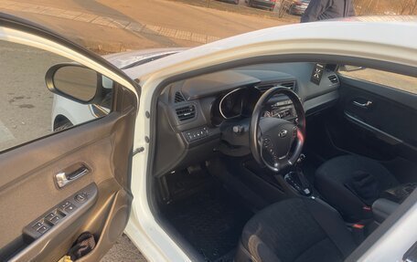 KIA Rio III рестайлинг, 2015 год, 1 310 000 рублей, 9 фотография