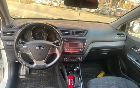 KIA Rio III рестайлинг, 2015 год, 1 310 000 рублей, 11 фотография