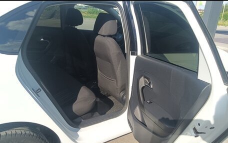 Volkswagen Polo VI (EU Market), 2019 год, 900 000 рублей, 3 фотография