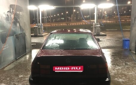 Volkswagen Vento, 1992 год, 120 000 рублей, 3 фотография