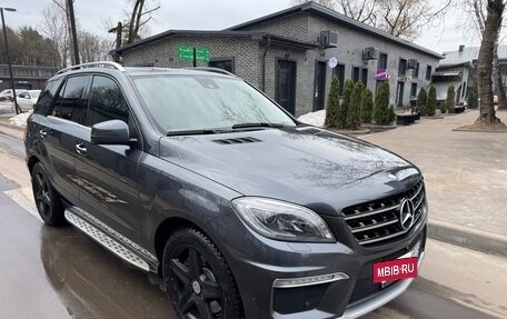 Mercedes-Benz M-Класс, 2012 год, 2 299 000 рублей, 3 фотография