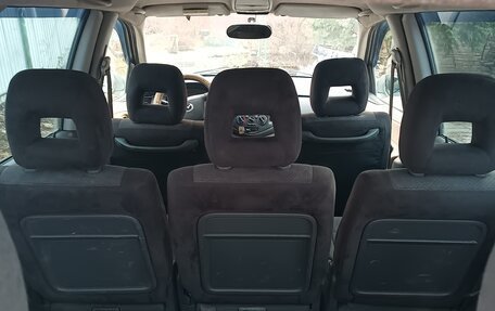 Mazda MPV II, 2002 год, 700 000 рублей, 12 фотография