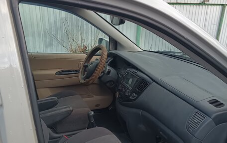 Mazda MPV II, 2002 год, 700 000 рублей, 7 фотография