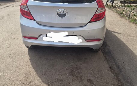 Hyundai Solaris II рестайлинг, 2015 год, 950 000 рублей, 7 фотография