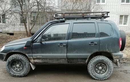 Chevrolet Niva I рестайлинг, 2006 год, 310 000 рублей, 1 фотография