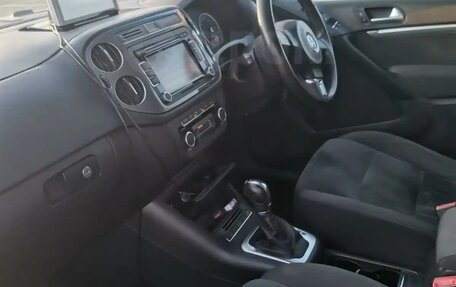 Volkswagen Tiguan I, 2011 год, 1 050 000 рублей, 1 фотография