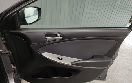 Hyundai Solaris II рестайлинг, 2016 год, 850 000 рублей, 16 фотография