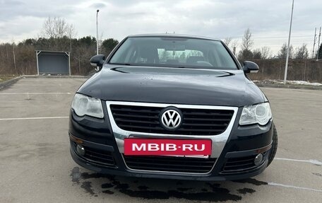 Volkswagen Passat B6, 2006 год, 460 000 рублей, 2 фотография