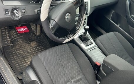 Volkswagen Passat B6, 2006 год, 460 000 рублей, 10 фотография