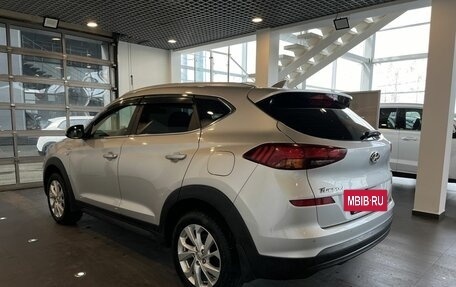 Hyundai Tucson III, 2019 год, 2 450 000 рублей, 5 фотография