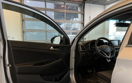 Hyundai Tucson III, 2019 год, 2 450 000 рублей, 20 фотография