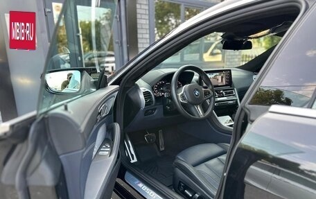 BMW 8 серия, 2023 год, 12 380 000 рублей, 13 фотография