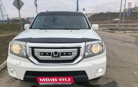 Honda Pilot III рестайлинг, 2011 год, 2 000 000 рублей, 2 фотография