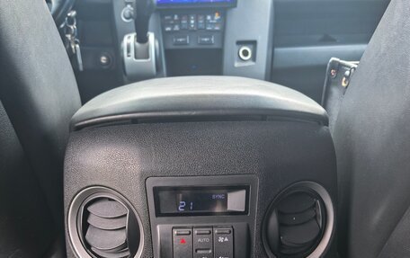 Honda Pilot III рестайлинг, 2011 год, 2 000 000 рублей, 17 фотография