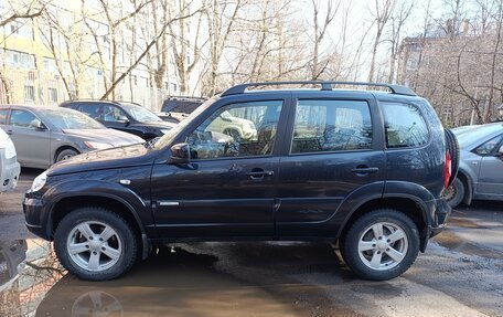 Chevrolet Niva I рестайлинг, 2014 год, 630 000 рублей, 3 фотография