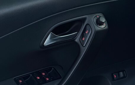 Volkswagen Polo VI (EU Market), 2017 год, 820 000 рублей, 11 фотография