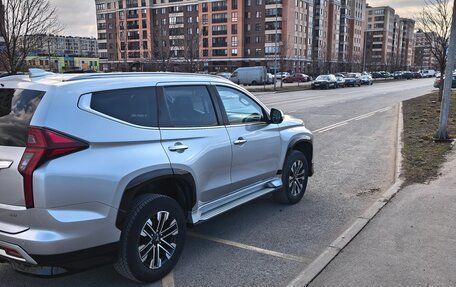 Mitsubishi Pajero Sport III рестайлинг, 2021 год, 4 150 000 рублей, 4 фотография