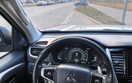 Mitsubishi Pajero Sport III рестайлинг, 2021 год, 4 150 000 рублей, 6 фотография