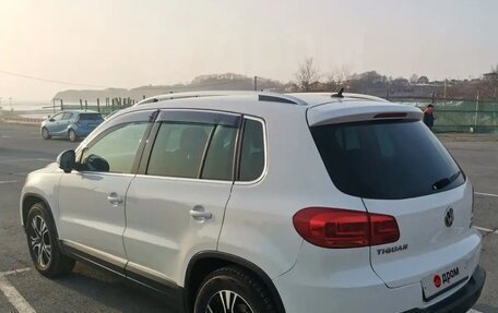 Volkswagen Tiguan I, 2011 год, 1 050 000 рублей, 2 фотография