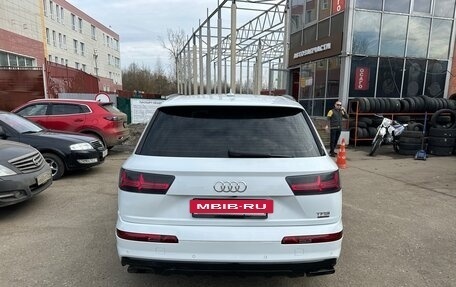 Audi Q7, 2015 год, 2 435 000 рублей, 3 фотография