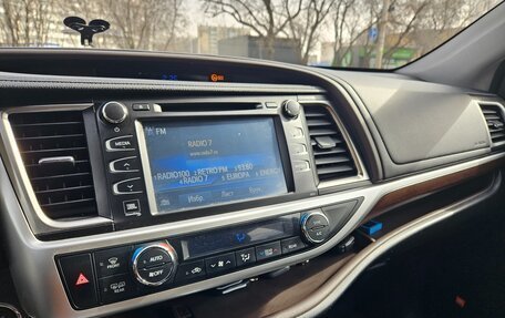 Toyota Highlander III, 2014 год, 3 600 000 рублей, 6 фотография