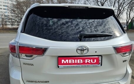 Toyota Highlander III, 2014 год, 3 600 000 рублей, 11 фотография